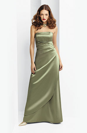 http://www.auroyaumedumariage.com/robe%20de%20soiree.jpg